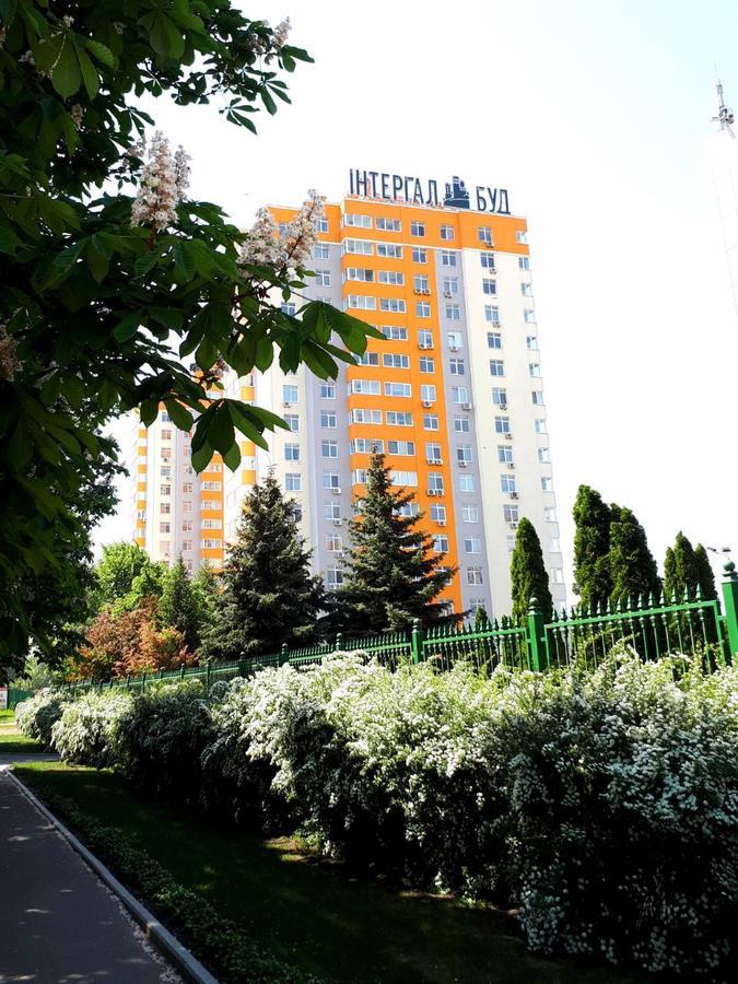 Стильна Та Простора Квартира Κίεβο Εξωτερικό φωτογραφία